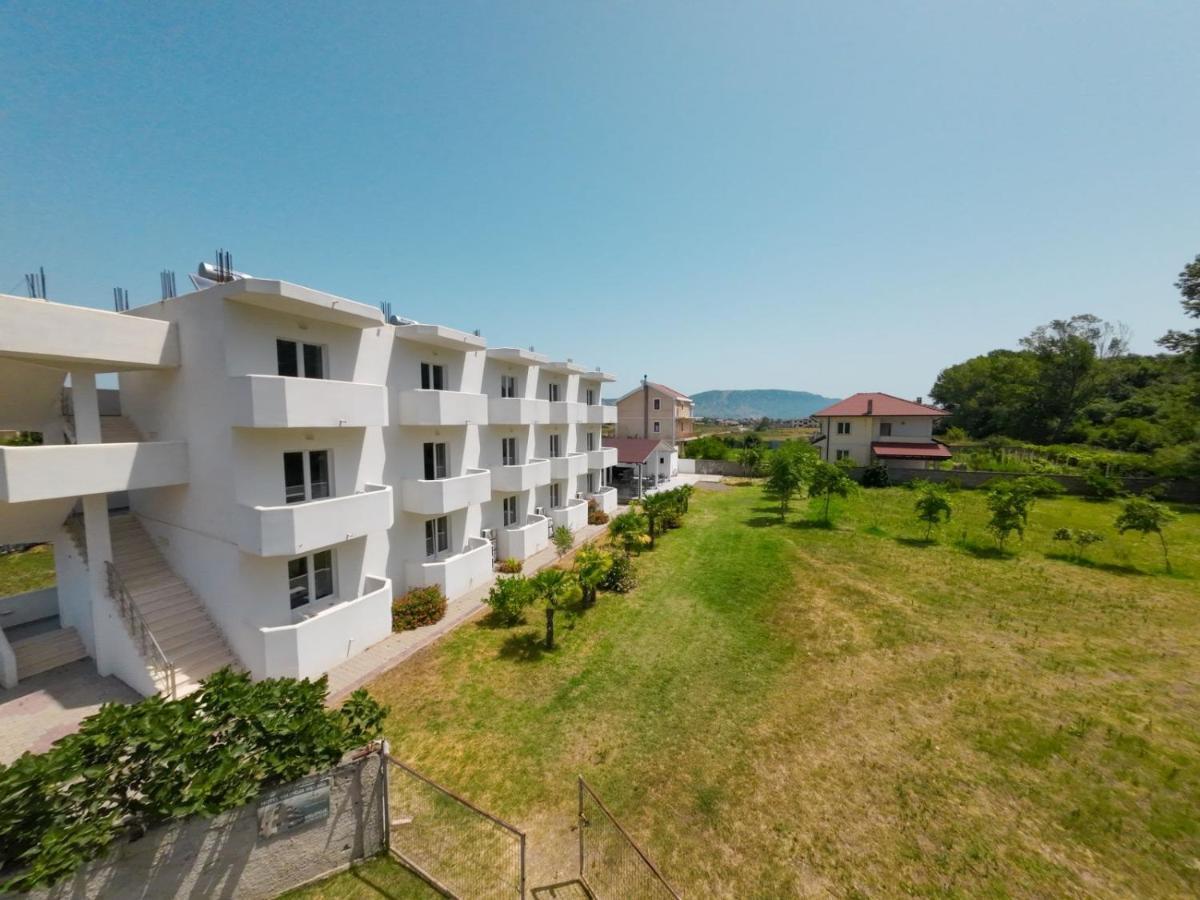Village Hotel 4*
